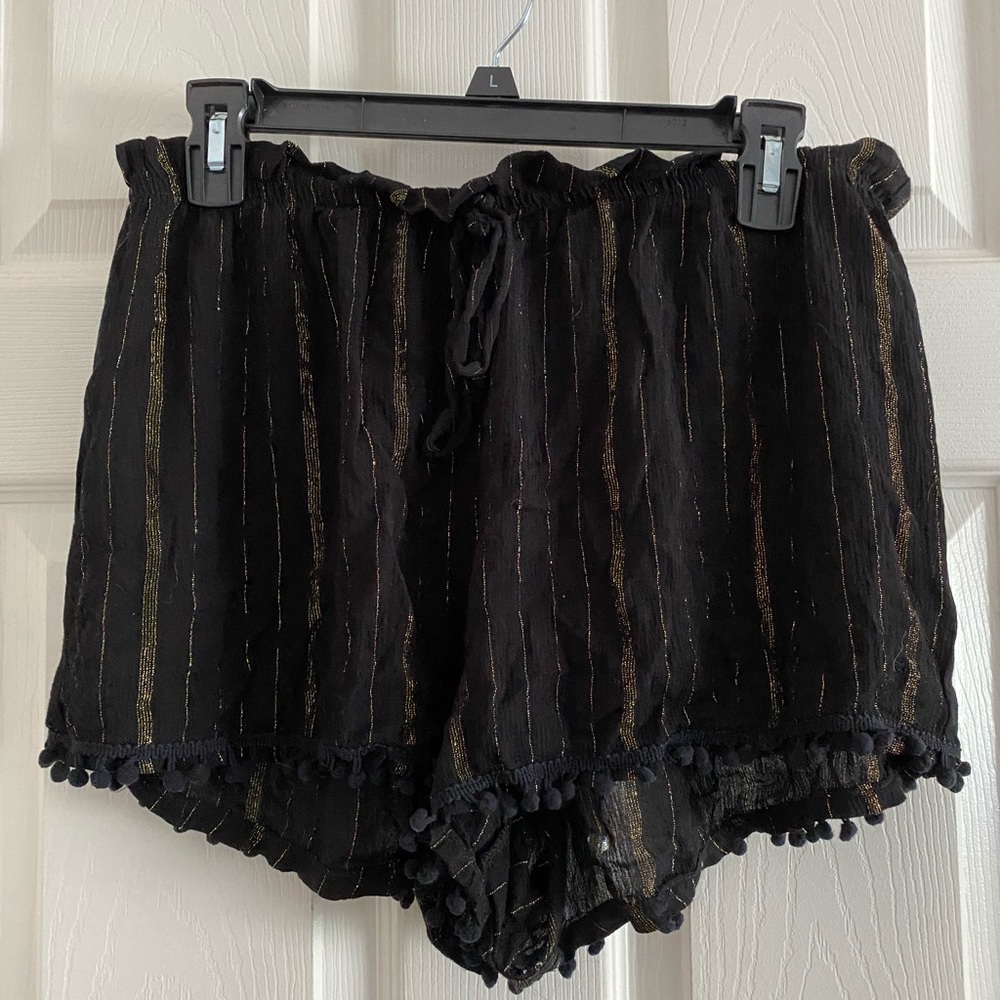 Teens Highwaisted Shorts with Pom Pom Trim